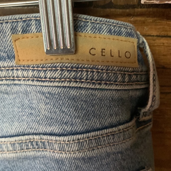 Cello size 7 mom jeans - Picture 3 of 4